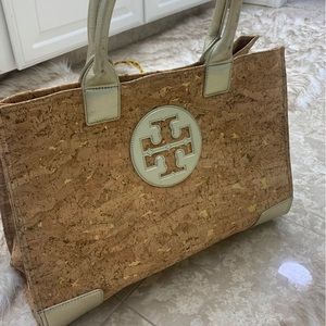 Beautiful Cork Tory Burch Tote